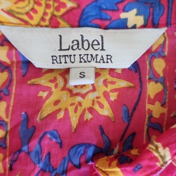 Label RituKumar Red Floral 100% Cotton Print Tie Shirt Women's Size Small. - Picture 7 of 7